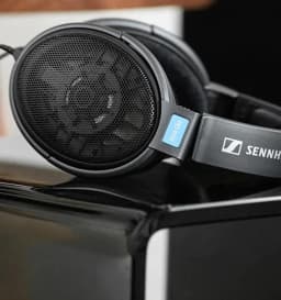 HEADSET SENNHEISER HD 600 Circumaural Open-Black Gray - imagen 9