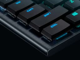 TECLADO LOGITECH GAMER G915 TKL RGB MECANICO SWITCH GL TACTIL WIRELESS BLANCO - imagen 6